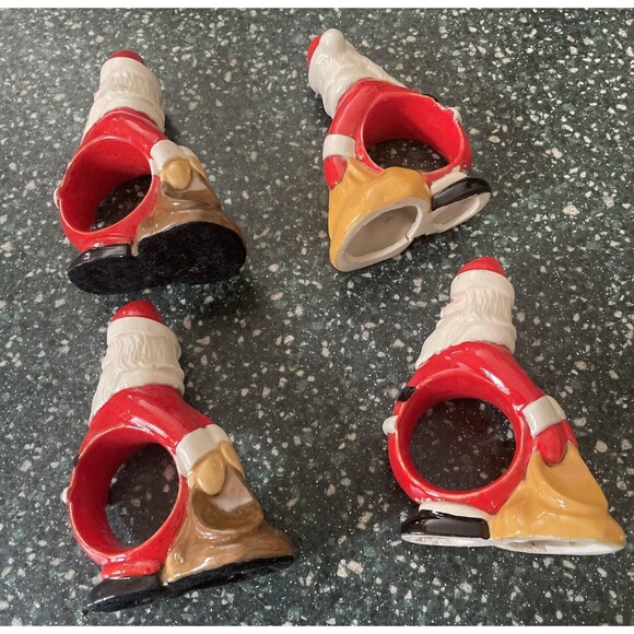 Vintage Santa Claus Napkin Rings set of 4 Christmas Hand painted Rings - Picture 2 of 4